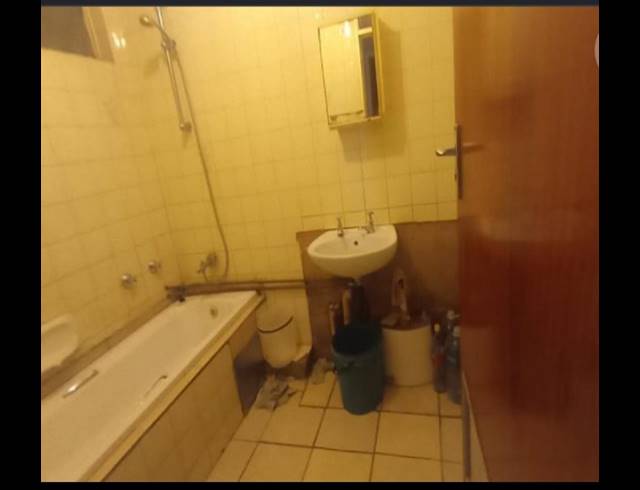 3 BEDROOM FLAT FOR SALE IN ANNLIN-WES